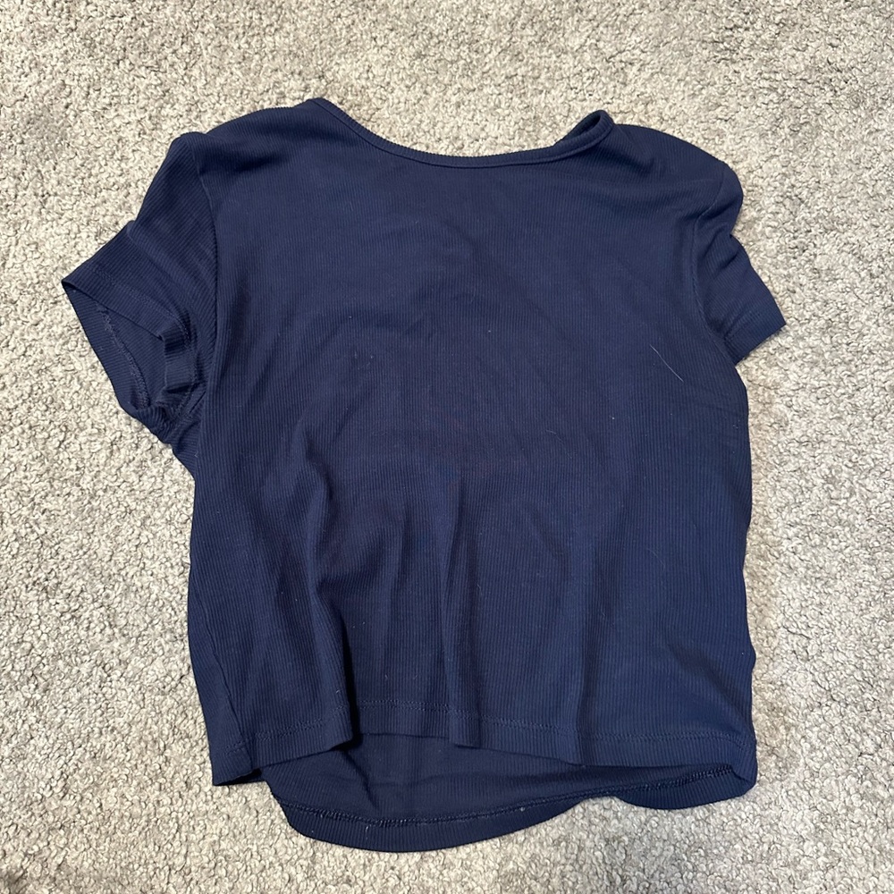 Top - Picture 2 of 2